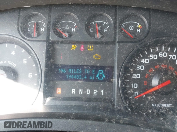 2009 Ford F-150 STX with VIN 1FTRX12W59FB48648, listed as a IAAI auction lot 42585400 with 194,483 mi miles and . Bid and sale history available at DreamBid. Image 7.