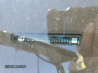2024 Lexus TX 500h F Sport Premium z VIN 5TDABAB68RS004944, wystawiony jako Copart lot #53675445 z przebiegiem 6 394 mil mil oraz Szkoda całkowita • Salvage title. Historia ofert i sprzedaży dostępna na DreamBid. Obrazek 12.