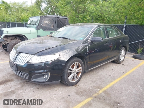 2009 Lincoln MKS with VIN 1LNHM93RX9G603978, listed as a IAAI auction lot 42212654 with 161,845 mi miles and . Bid and sale history available at DreamBid. Image 2.