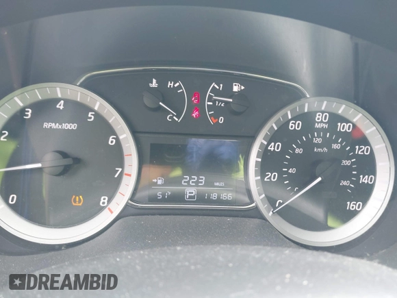 2013 Nissan Sentra SR with VIN 3N1AB7AP4DL778025, listed as a IAAI auction lot 41868702 with 118,166 mi miles and . Bid and sale history available at DreamBid. Image 7.