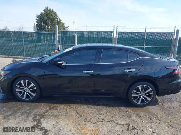 2019 Nissan Maxima SV with VIN 1N4AA6AV8KC371882, listed as a IAAI auction lot 41779671 with 107,296 mi miles. Bid and sale history available at carsss.com. Image 15.