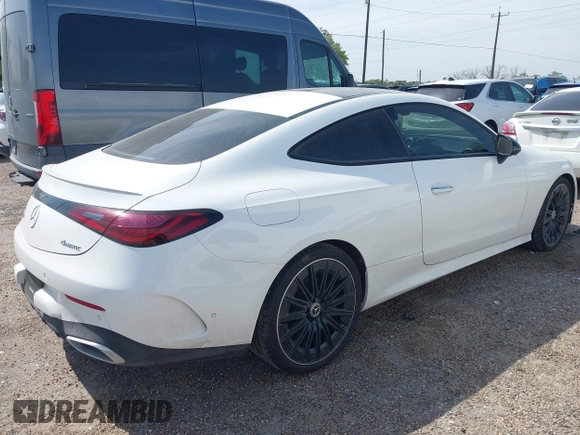 2024 Mercedes-Benz CLE 300 z VIN W1KMJ4HB6RF031846, wystawiony jako IAAI lot #42030676 z przebiegiem 7 544 mil mil oraz . Historia ofert i sprzedaży dostępna na DreamBid. Obrazek 4.