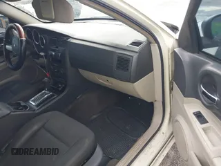 2005 Dodge Magnum SE with VIN 2D4FV48V55H680003, listed as a IAAI auction lot 41720084 with 239,029 mi miles. Bid and sale history available at carsss.com. Image 5.