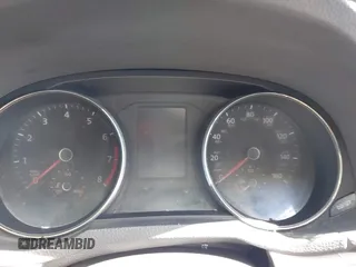 2016 Volkswagen Passat S с VIN 1VWAT7A39GC061897, выставлен на аукционе IAAI как лот 42562833 с пробегом Не указан миль и . История ставок и продаж доступна на DreamBid. Изображение 7.