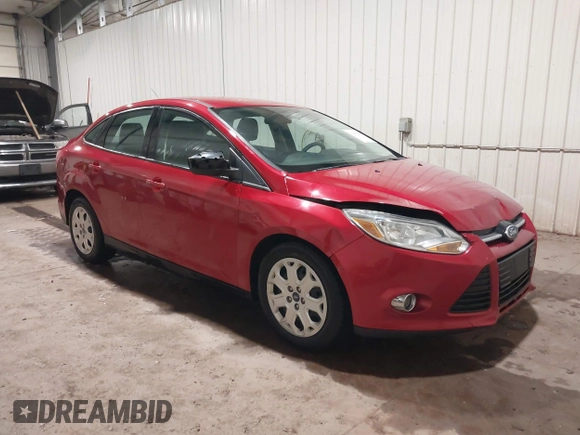 2012 Ford Focus SE z VIN 1FAHP3F21CL114445, wystawiony jako IAAI lot #42277986 z przebiegiem 89 317 mil mil oraz . Historia ofert i sprzedaży dostępna na DreamBid. Obrazek 1.