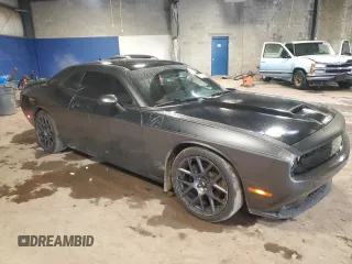 2017 Dodge Challenger R/T z VIN 2C3CDZBT3HH532092, wystawiony jako Copart lot #57772995 z przebiegiem 86 874 mil mil oraz Szkoda całkowita • Salvage title. Historia ofert i sprzedaży dostępna na DreamBid. Obrazek 4.