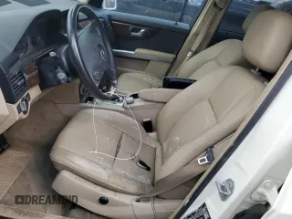 2011 Mercedes-Benz GLK 350 with VIN WDCGG8HB5BF681622, listed as a Copart auction lot 73870264 with Not Provided miles and Non Repairable. Bid and sale history available at DreamBid. Image 7.