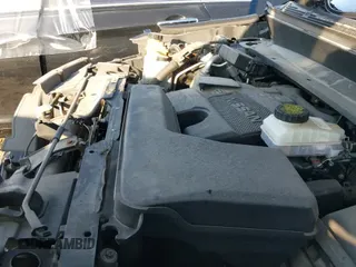 2019 Nissan Pathfinder S z VIN 5N1DR2MM8KC650093, wystawiony jako IAAI lot #43193852 z przebiegiem 93 319 mil mil oraz . Historia ofert i sprzedaży dostępna na DreamBid. Obrazek 20.