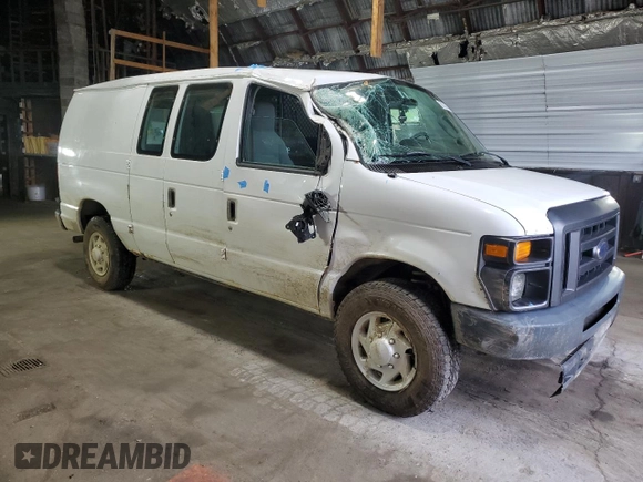 2013 Ford Econoline Cargo Commercial z VIN 1FTNE2EL7DDA00050, wystawiony jako Copart lot #58330445 z przebiegiem 166 206 mil mil oraz Szkoda całkowita • Salvage title. Historia ofert i sprzedaży dostępna na DreamBid. Obrazek 4.