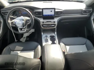 2024 Ford Explorer XLT with VIN 1FMSK7DH6RGA59839, listed as a Copart auction lot 48319795 with 12,070 mi miles and Salvage Title. Bid and sale history available at carsss.com. Image 8.