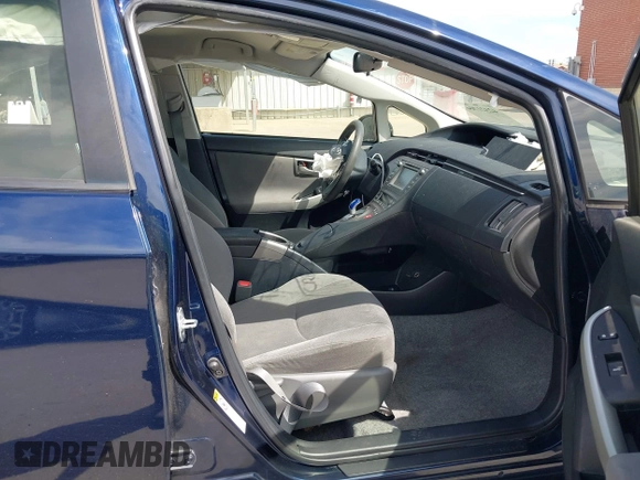 2015 Toyota Prius Four z VIN JTDKN3DU5F0408463, wystawiony jako IAAI lot #42321704 z przebiegiem 140 707 mil mil oraz . Historia ofert i sprzedaży dostępna na DreamBid. Obrazek 5.