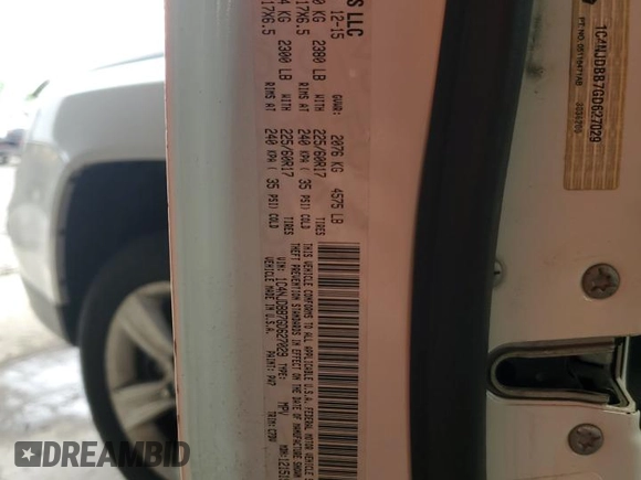 2016 Jeep Compass Sport with VIN 1C4NJDBB7GD627029, listed as a Copart auction lot 58745075 with 108,175 mi miles and Salvage title. Bid and sale history available at DreamBid. Image 14.