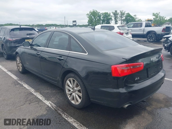 2015 Audi A6 Premium Plus z VIN WAUGFAFC6FN028169, wystawiony jako IAAI lot #42273931 z przebiegiem 100 056 mil mil oraz . Historia ofert i sprzedaży dostępna na DreamBid. Obrazek 3.