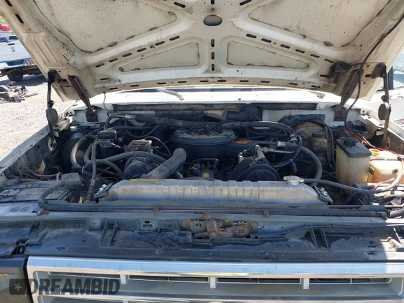 1987 Ford F-250 with VIN 1FTHF2518HKA08300, listed as a IAAI auction lot 41984273 with 37,267 mi miles and . Bid and sale history available at DreamBid. Image 10.
