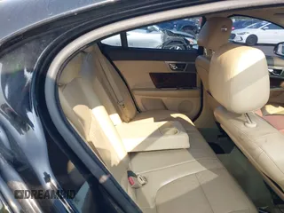 2011 Jaguar XF Premium with VIN SAJWA0GB3BLR84438, listed as a IAAI auction lot 42394218 with 88,984 mi miles and . Bid and sale history available at DreamBid. Image 8.