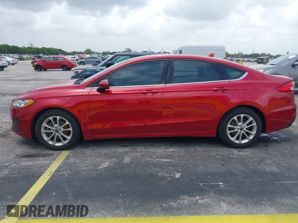 2020 Ford Fusion SE with VIN 3FA6P0HDXLR160183, listed as a IAAI auction lot 42623508 with 89,914 mi miles and . Bid and sale history available at DreamBid. Image 6.
