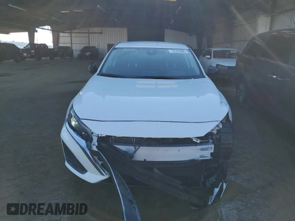 2024 Nissan Altima SV with VIN 1N4BL4DV3RN420483, listed as a Copart auction lot 83632714 with 8,444 mi miles and Clean Title. Bid and sale history available at DreamBid. Image 5.