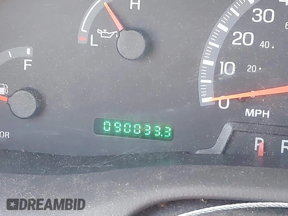 2002 Ford F-150 XL z VIN 1FTRF17L22NB18648, wystawiony jako IAAI lot #41843041 z przebiegiem 90 033 mil mil oraz . Historia ofert i sprzedaży dostępna na DreamBid. Obrazek 16.