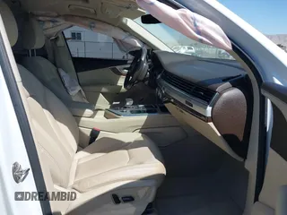 2017 Audi Q7 Premium Plus z VIN WA1LHAF72HD038067, wystawiony jako IAAI lot #41835136 z przebiegiem 88 949 mil mil oraz . Historia ofert i sprzedaży dostępna na DreamBid. Obrazek 5.
