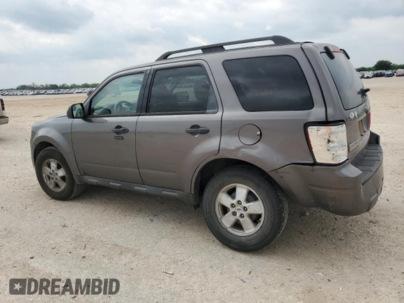 2010 Ford Escape XLT с VIN 1FMCU0D72AKD21676, выставлен на аукционе Copart как лот 55268255 с пробегом 172 355 миль миль и Списание • Salvage title. История ставок и продаж доступна на DreamBid. Изображение 2.