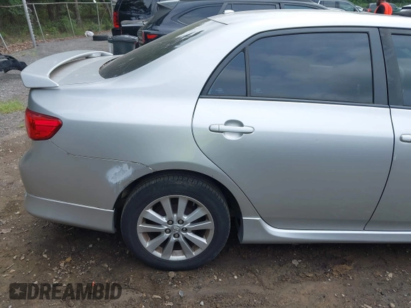 2010 Toyota Corolla with VIN 1NXBU4EE4AZ365974, listed as a IAAI auction lot 42760987 with 172,287 mi miles and . Bid and sale history available at DreamBid. Image 4.