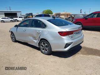 2019 Kia Forte LXS with VIN 3KPF24AD0KE091066, listed as a IAAI auction lot 42256206 with 82,716 mi miles and . Bid and sale history available at DreamBid. Image 3.