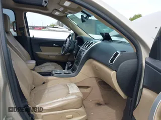 2012 GMC Acadia SLT1 with VIN 1GKKRRED4CJ135970, listed as a IAAI auction lot 42121346 with 178,550 mi miles. Bid and sale history available at carsss.com. Image 5.