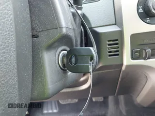 2013 Ford F-150 XL с VIN 1FTFW1EF6DFD99317, выставлен на аукционе IAAI как лот 42150553 с пробегом 129 367 миль миль и . История ставок и продаж доступна на DreamBid. Изображение 11.