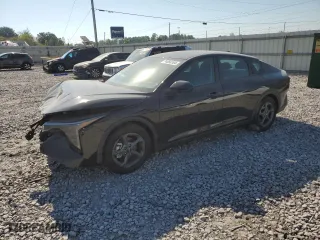 2025 Kia K4 LXS with VIN 3KPFT4DE8SE008873, listed as a Copart auction lot 74856164 with 491 mi miles and Salvage Title. Bid and sale history available at carsss.com. Image 1.