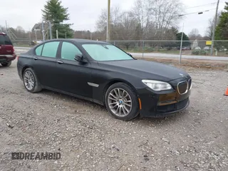 2013 BMW 7 Series 750i с VIN WBAYA8C56DD227873, выставлен на аукционе IAAI как лот 41217082 с пробегом 129 234 миль миль и . История ставок и продаж доступна на DreamBid. Изображение 1.