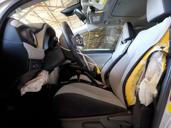 2018 Toyota RAV4 XLE with VIN JTMRFREV1JJ213808, listed as a Copart auction lot 54437805 with 56,972 mi miles and Salvage Title. Bid and sale history available at DreamBid. Image 7.