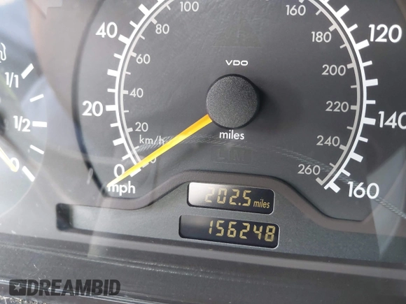 2000 Mercedes-Benz C 230 Kompressor with VIN WDBHA24G9YA839913, listed as a IAAI auction lot 42590185 with 156,248 mi miles and . Bid and sale history available at DreamBid. Image 7.
