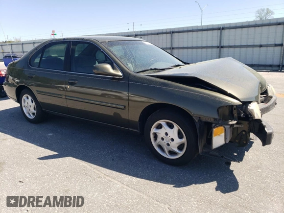 1998 Nissan Altima XE with VIN 1N4DL01DXWC100419, listed as a Copart auction lot 50093335 with 294,139 mi miles and Salvage Title. Bid and sale history available at carsss.com. Image 4.