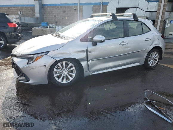 2025 Toyota Corolla Hatchback SE with VIN JTND4MBEXS3233550, listed as a Copart auction lot 46416945 with 7,488 mi miles and Salvage Title. Bid and sale history available at carsss.com. Image 1.