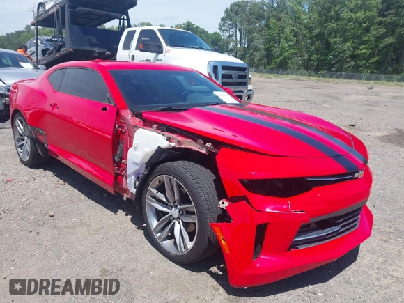 2017 Chevrolet Camaro 1LT z VIN 1G1FB1RS4H0201483, wystawiony jako IAAI lot #42313718 z przebiegiem 84 031 mil mil oraz . Historia ofert i sprzedaży dostępna na DreamBid. Obrazek 1.