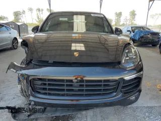 2018 Porsche Cayenne S z VIN WP1AB2A20JLA60448, wystawiony jako Copart lot #68556394 z przebiegiem 58 681 mil mil oraz Szkoda całkowita • Salvage title. Historia ofert i sprzedaży dostępna na DreamBid. Obrazek 5.