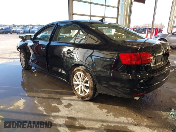 2012 Volkswagen Jetta Sedan SE w/Convenience & Sunroof with VIN 3VWDX7AJ5CM469743, listed as a IAAI auction lot 41028104 with 1 mi miles. Bid and sale history available at carsss.com. Image 3.