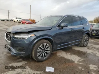 2021 Volvo XC90 Momentum z VIN YV4102CK6M1741621, wystawiony jako Copart lot #51526545 z przebiegiem 58 792 mil mil oraz Szkoda całkowita • Salvage title. Historia ofert i sprzedaży dostępna na DreamBid. Obrazek 1.