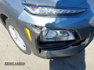2020 Hyundai Kona SE with VIN KM8K1CAA0LU483447, listed as a IAAI auction lot 41866272 with 89,708 mi miles and . Bid and sale history available at carsss.com. Image 18.