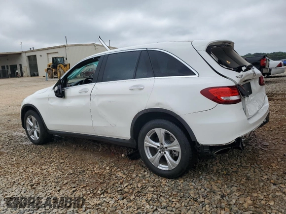 2018 Mercedes-Benz GLC 300 with VIN WDC0G4JBXJV044928, listed as a Copart auction lot 61679175 with 151,450 mi miles and Salvage title. Bid and sale history available at DreamBid. Image 2.