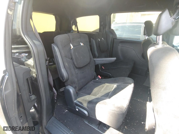 2015 Dodge Grand Caravan American Value Pkg with VIN 2C4RDGBG5FR625961, listed as a Copart auction lot 53966005 with 200,445 mi miles and Clean Title. Bid and sale history available at carsss.com. Image 6.