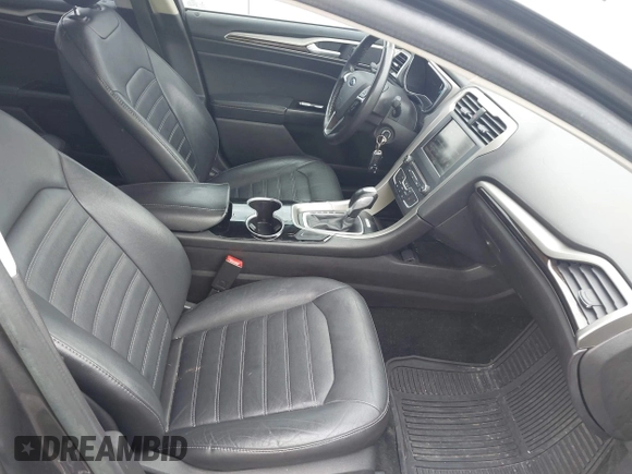 2016 Ford Fusion SE with VIN 3FA6P0HD4GR169113, listed as a IAAI auction lot 42037905 with 105,316 mi miles. Bid and sale history available at carsss.com. Image 5.