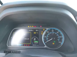 2023 Nissan LEAF SV Plus z VIN 1N4CZ1CV3PC553045, wystawiony jako IAAI lot #41998867 z przebiegiem 38 550 mil mil oraz . Historia ofert i sprzedaży dostępna na DreamBid. Obrazek 7.