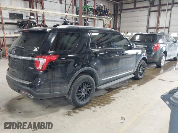 2018 Ford Explorer XLT with VIN 1FM5K8DH5JGB13221, listed as a IAAI auction lot 41458449 with Not Provided miles and . Bid and sale history available at DreamBid. Image 4.