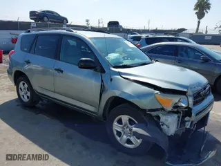 2007 Toyota RAV4 with VIN JTMZD33V475062101, listed as a IAAI auction lot 41883546 with 152,919 mi miles. Bid and sale history available at carsss.com. Image 1.
