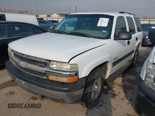 2003 Chevrolet Tahoe Special Service with VIN 1GNEK13V43R182371, listed as a IAAI auction lot 41674371 with 288,498 mi miles. Bid and sale history available at carsss.com. Image 2.
