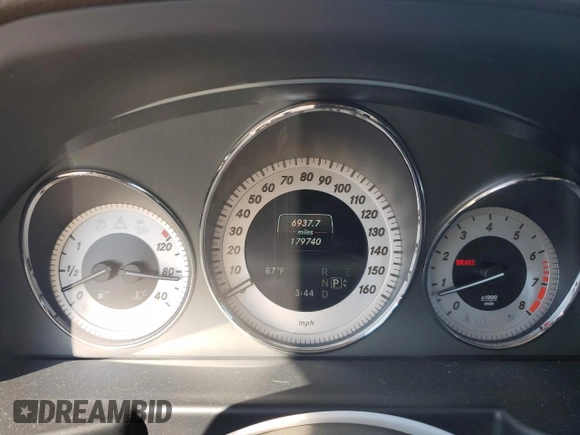 2014 Mercedes-Benz GLK 350 with VIN WDCGG8JB2EG192006, listed as a Copart auction lot 68853254 with 179,740 mi miles and Clean Title. Bid and sale history available at DreamBid. Image 9.