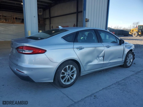2019 Ford Fusion Hybrid SE with VIN 3FA6P0LU5KR117165, listed as a Copart auction lot 48202045 with 167,885 mi miles and Salvage Title. Bid and sale history available at carsss.com. Image 3.
