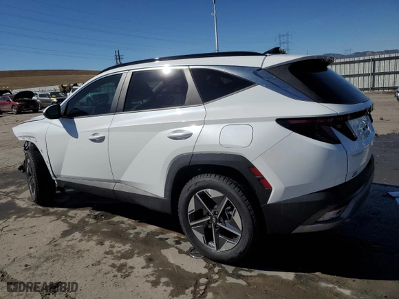 2025 Hyundai Tucson Hybrid SEL Convenience with VIN KM8JCDD15SU261847, listed as a Copart auction lot 45244575 with 1,946 mi miles and Salvage Title. Bid and sale history available at carsss.com. Image 2.