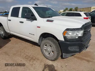 2022 Ram 2500 Tradesman с VIN 3C6UR5CJ4NG203881, выставлен на аукционе IAAI как лот 42513409 с пробегом 138 265 миль миль и . История ставок и продаж доступна на DreamBid. Изображение 1.